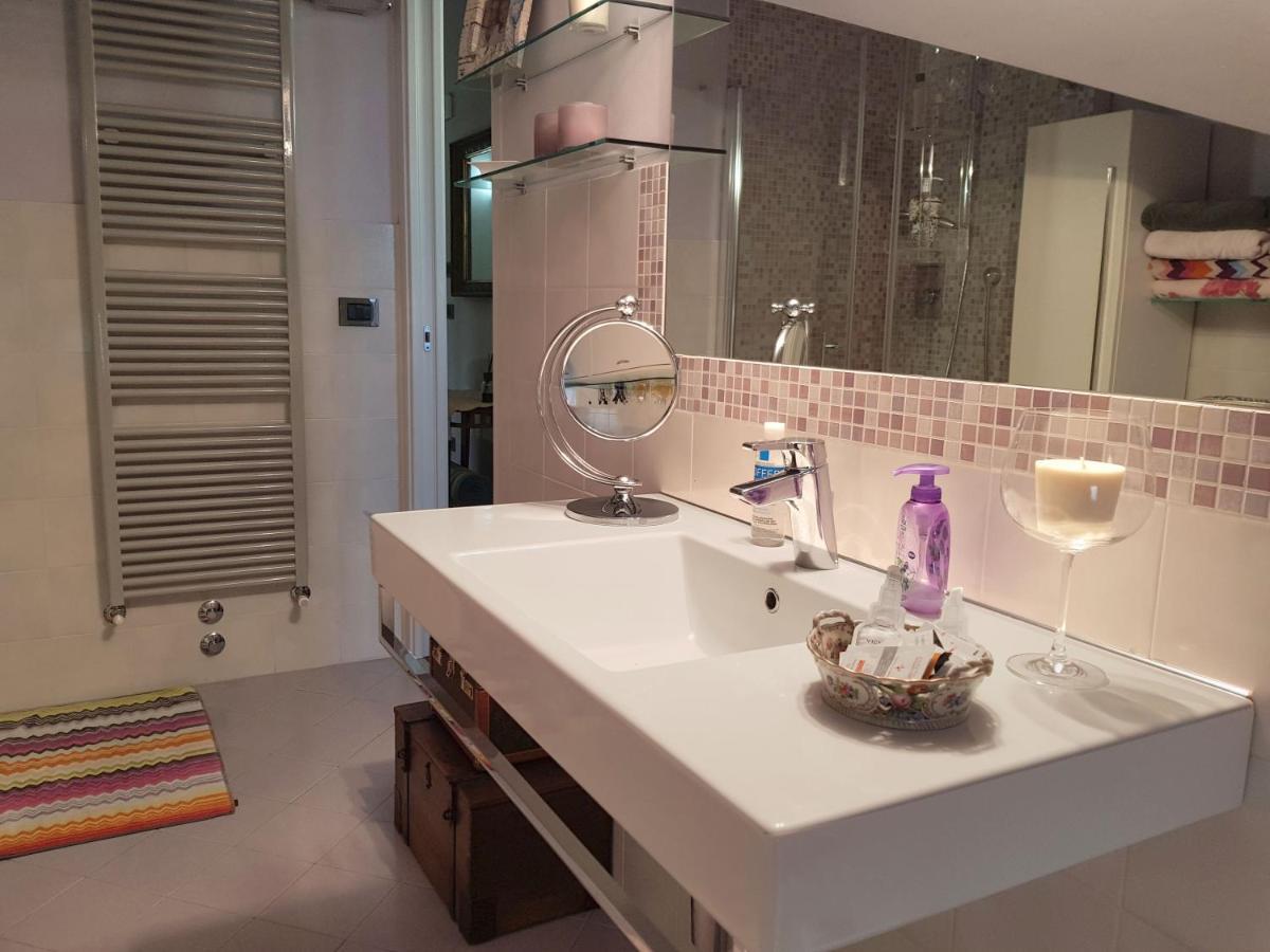 La Stanza Dei Sogni Hotel Saluzzo Luaran gambar